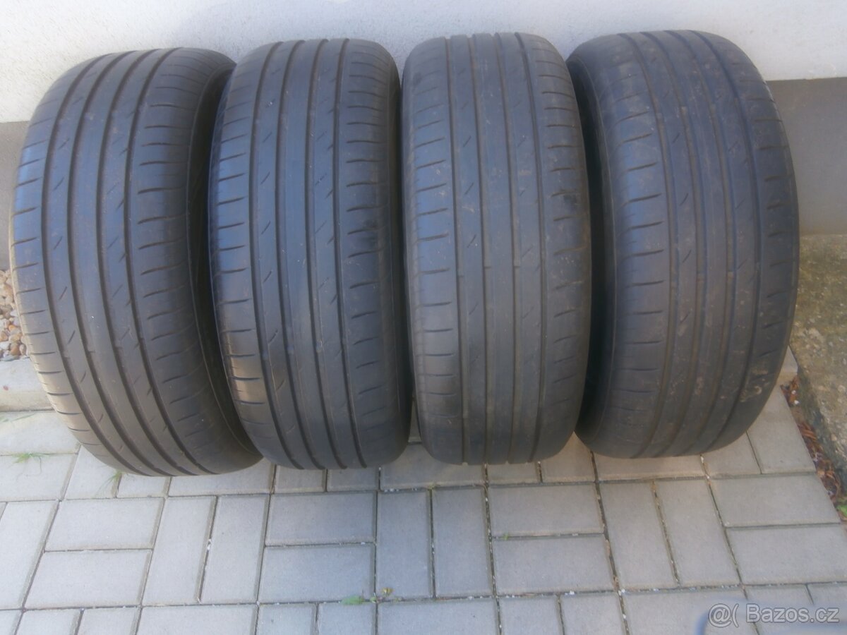 letní pneu 215 60 16  6 mm