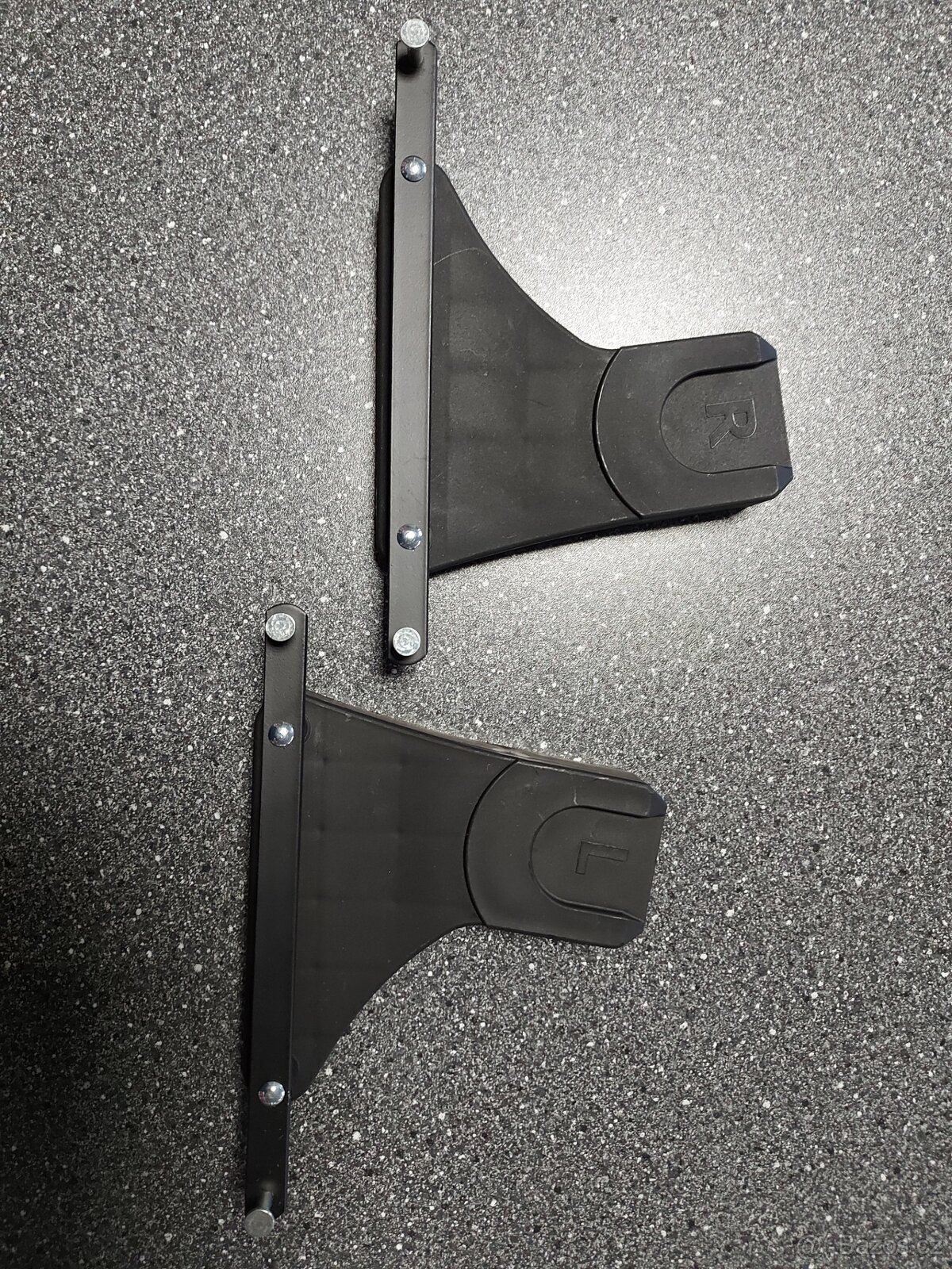 Adapter Roan Ema