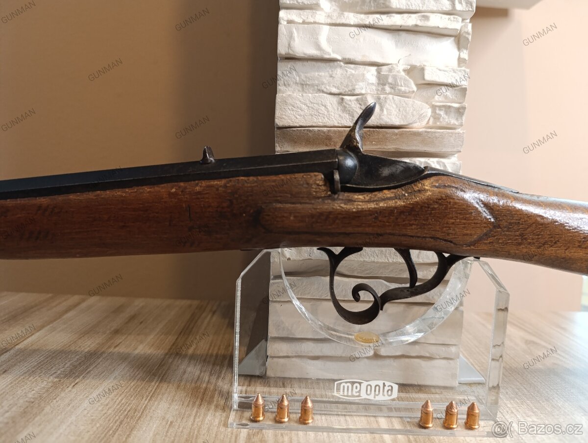 FLOBERT PUŠKA HISTORICKÁ  TERČOVNICE  RÁŽE 6MM