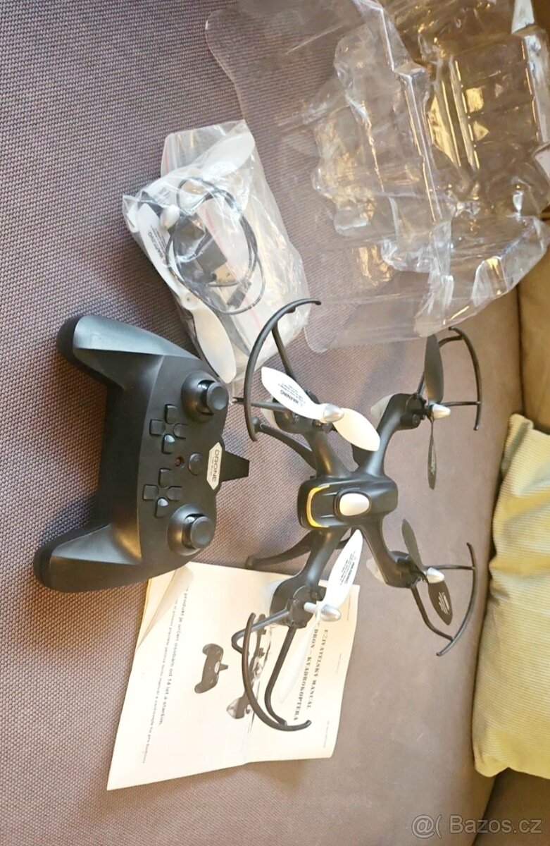 Dron RC