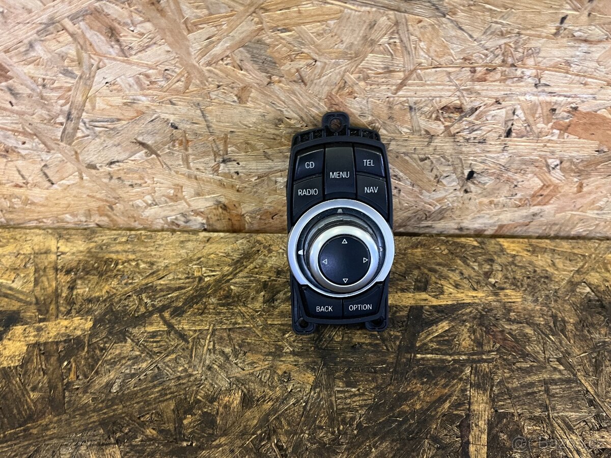 VOLIČ MULTIMEDIA BMW F11/F10 901206180012