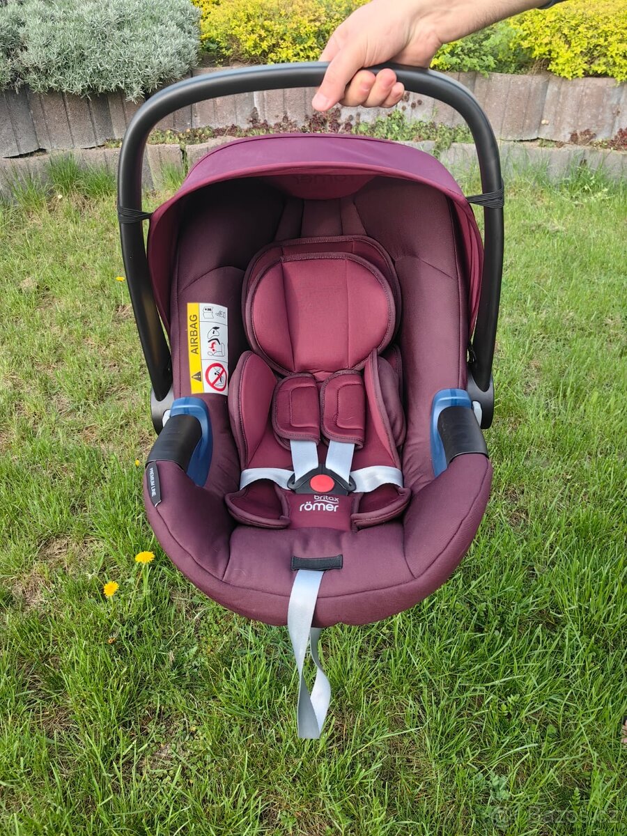 Autosedačka Britax Römer 0-13 kg i-size premiumLine 2021