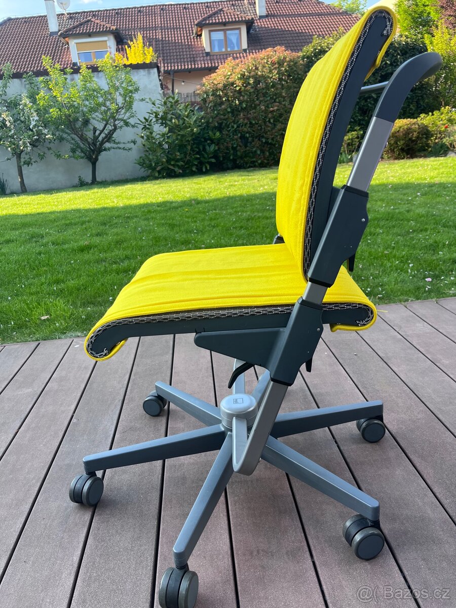 Dětská pracovní židle Moll Scooter