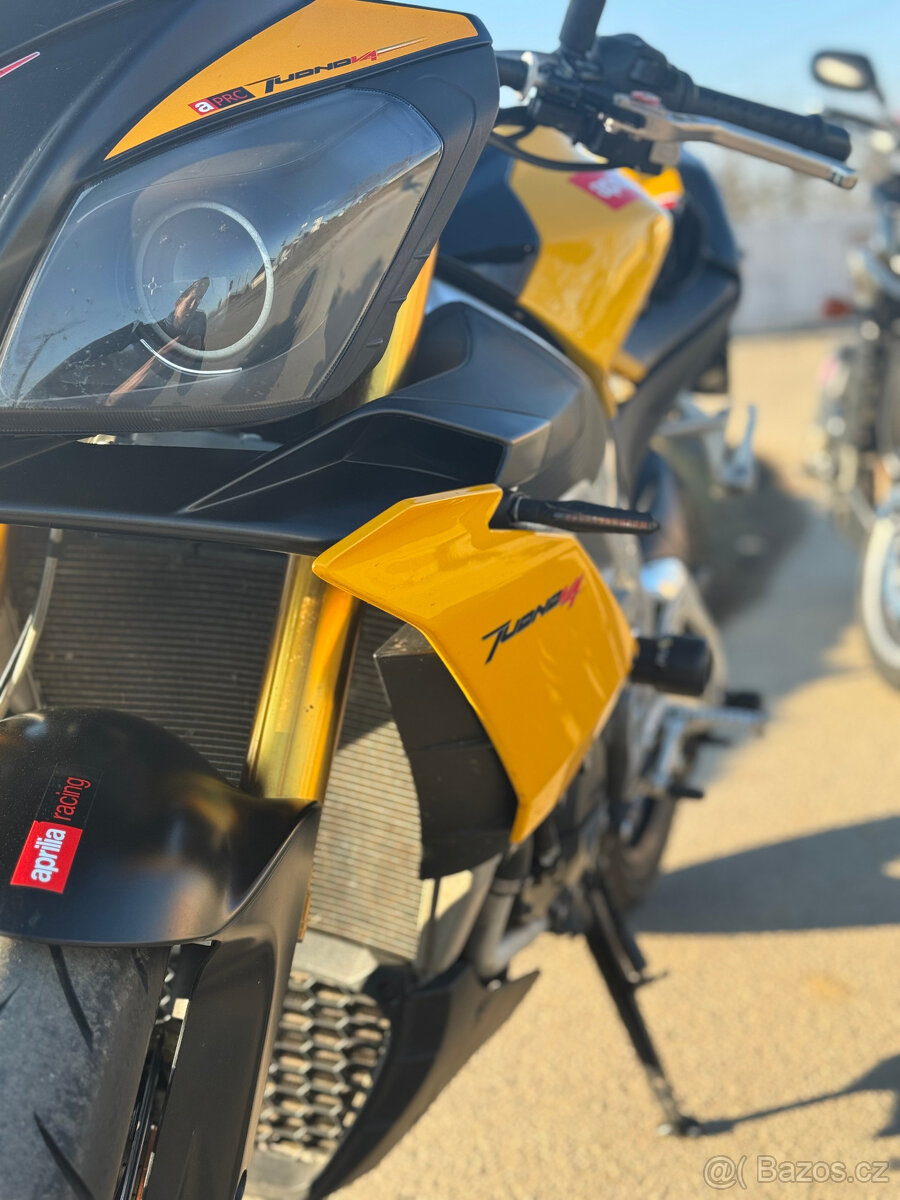 Aprilia Tuono V4R - 21k najeto, původ ČR