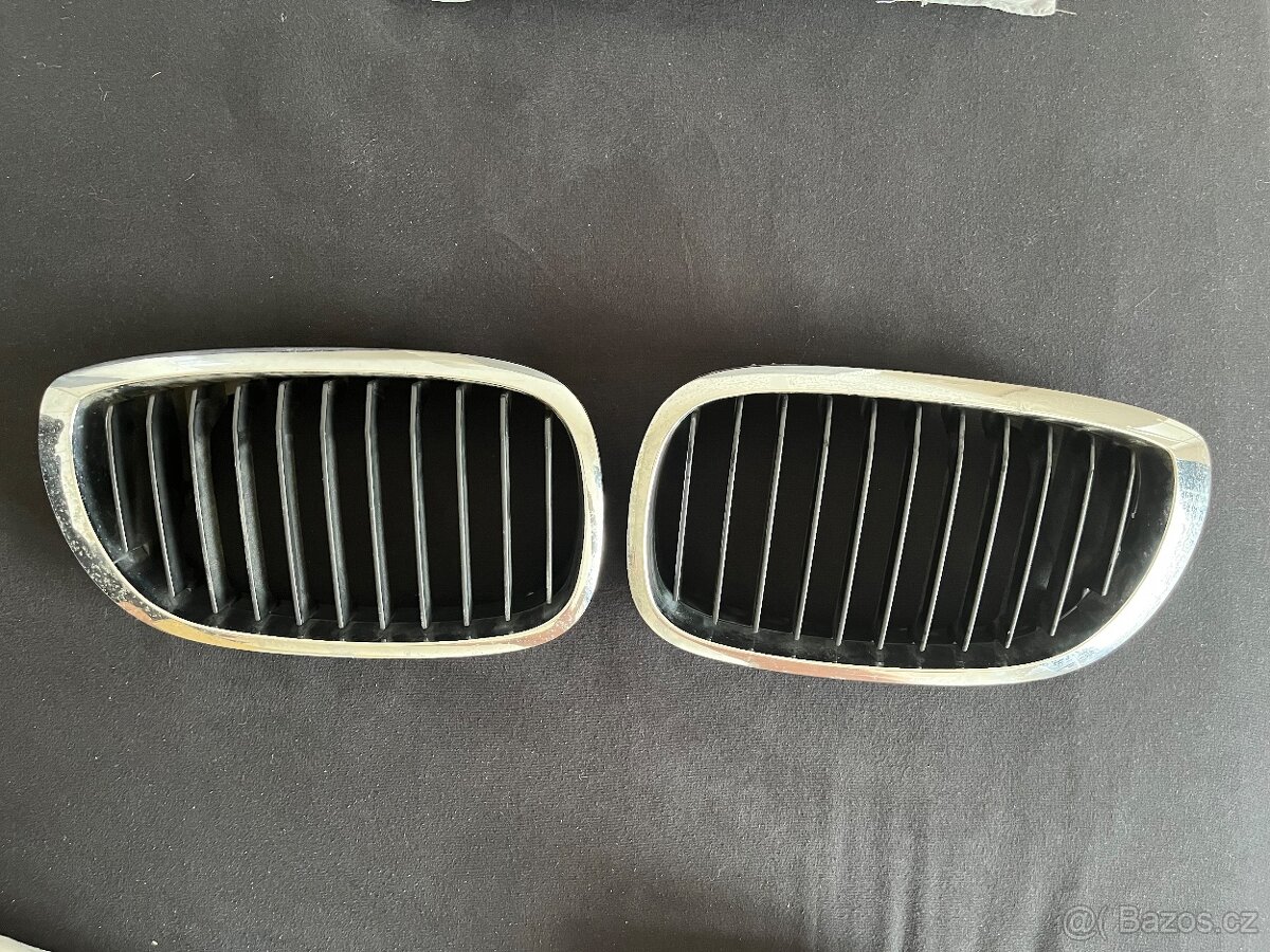 BMW e46 popelník za loketní opěrku, použité ledvinky