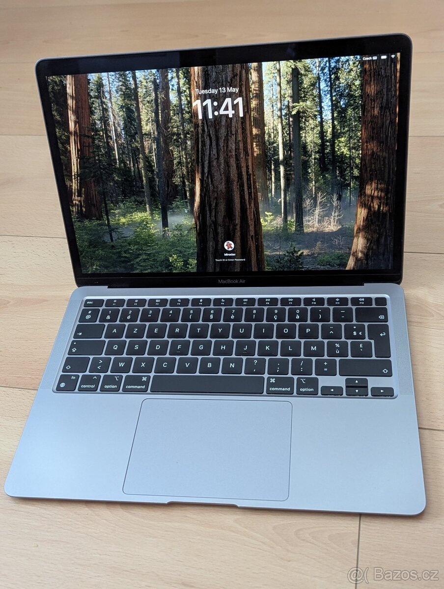 MacBook Air M1 13" / 16GB RAM / 256GB SSD
