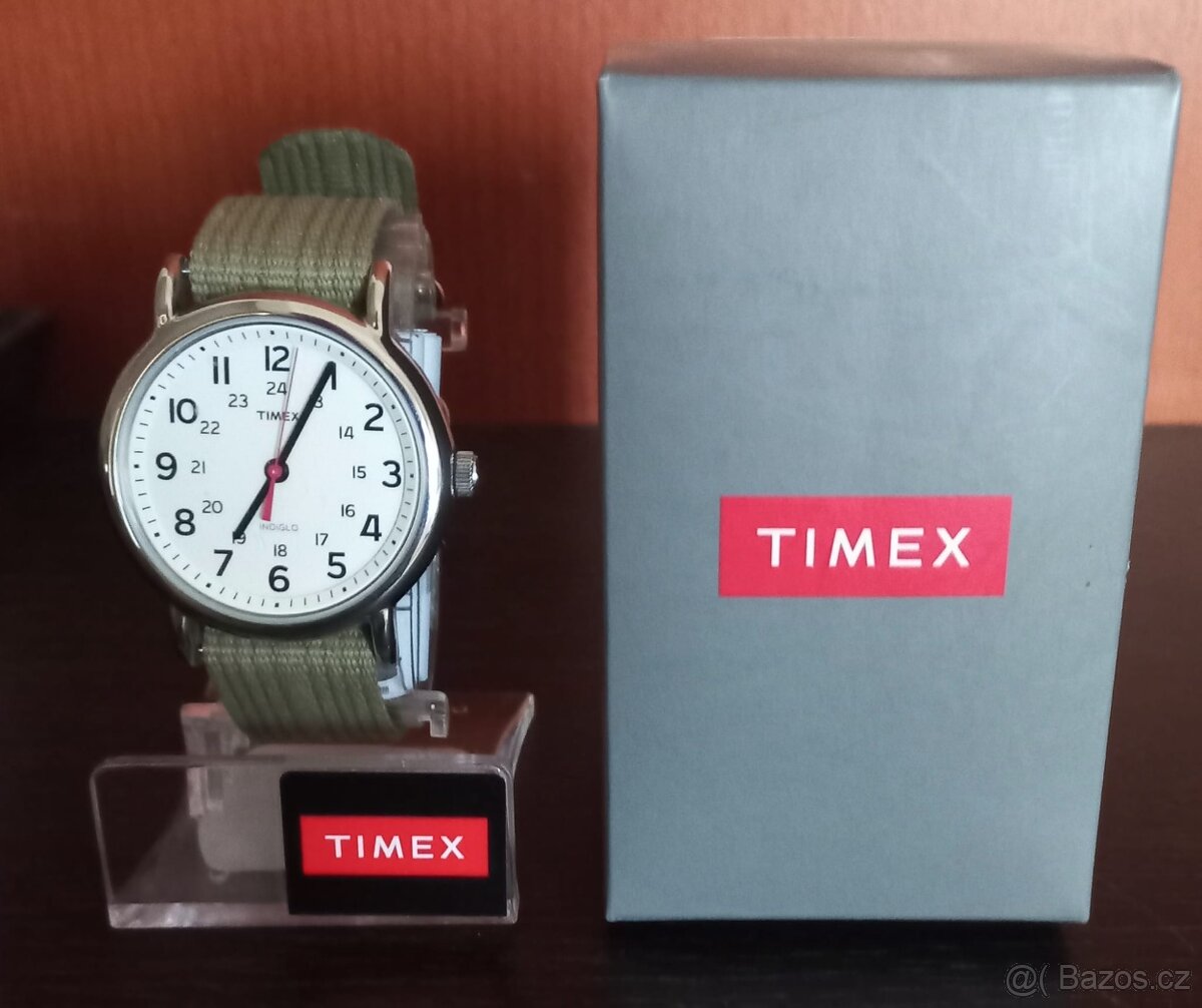 Prodám hodinky TIMEX T2N651 Weekender 38mm