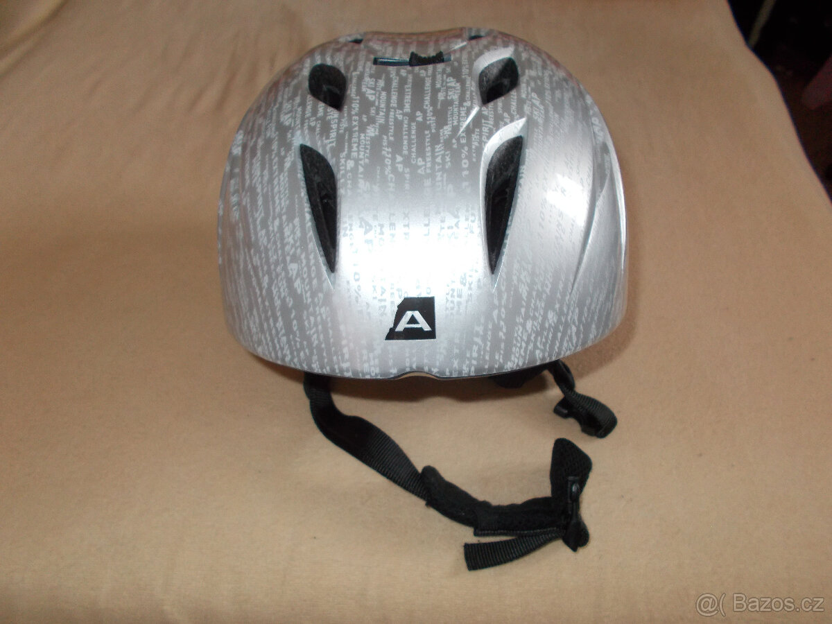 Lyžařská helma ALPINE PRO vel. L