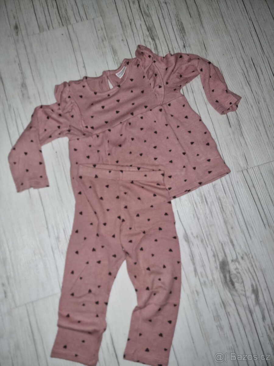 Dívčí komplet 12-18 M
