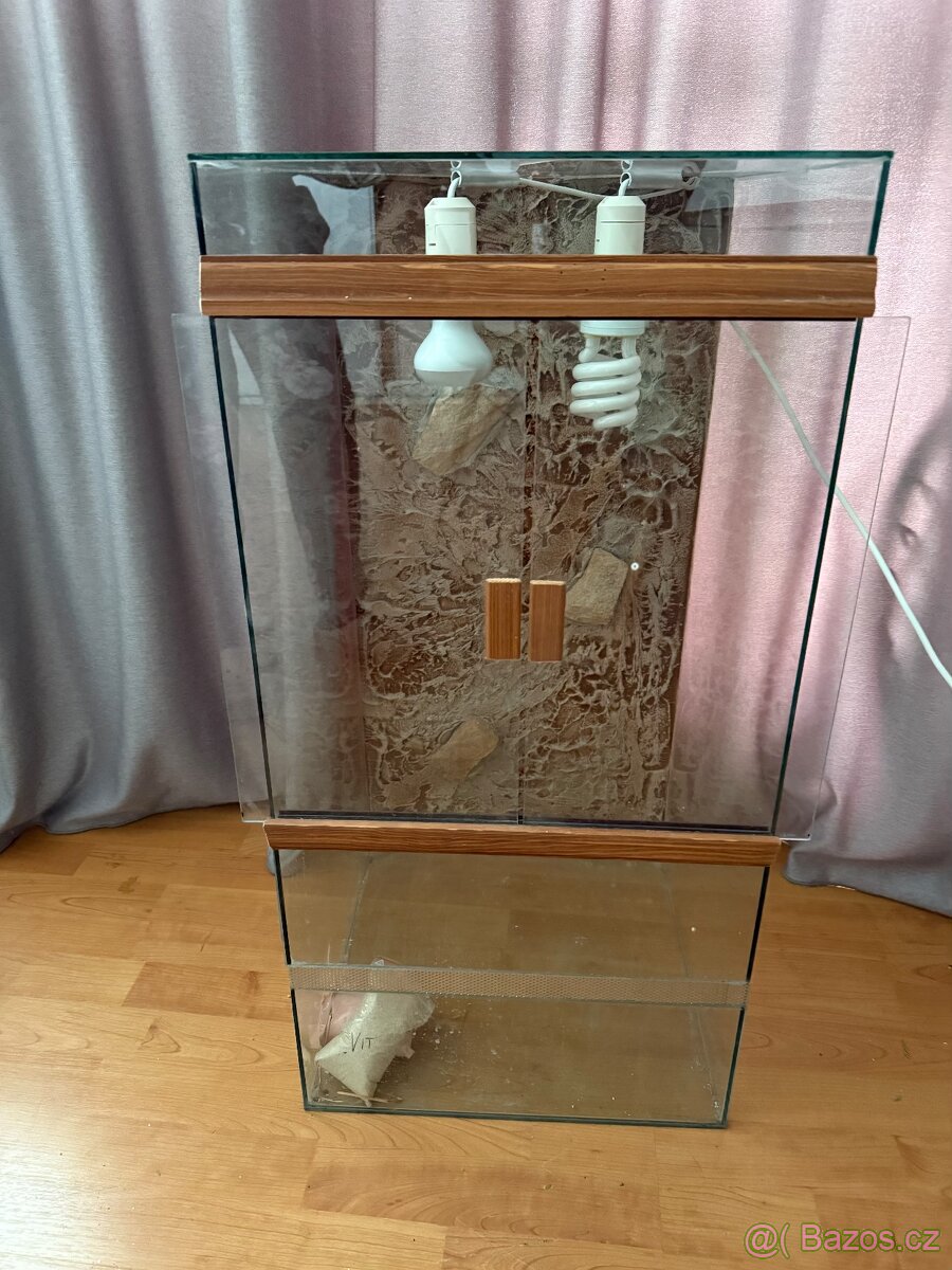 Terárium výška 80cm x 40x40