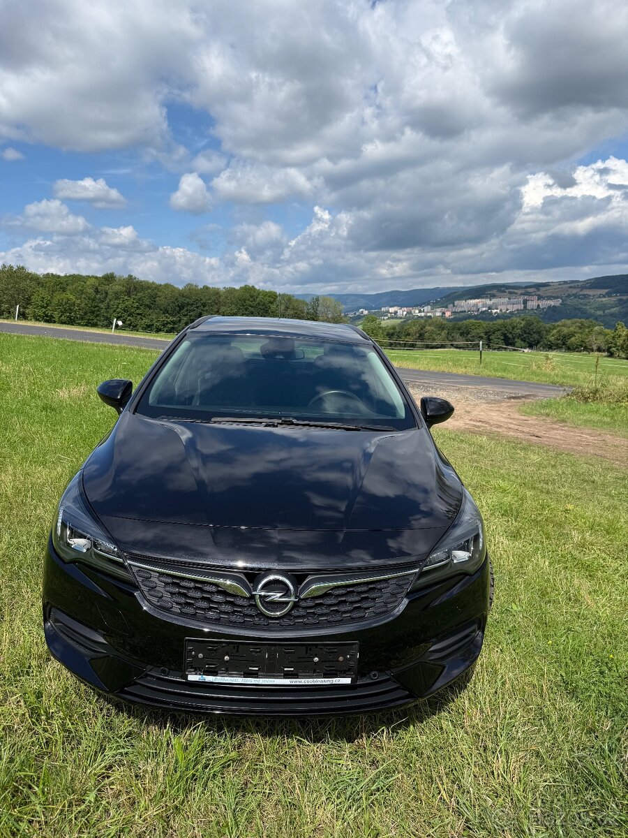 Opel Astra sports touer 1.5 cdti