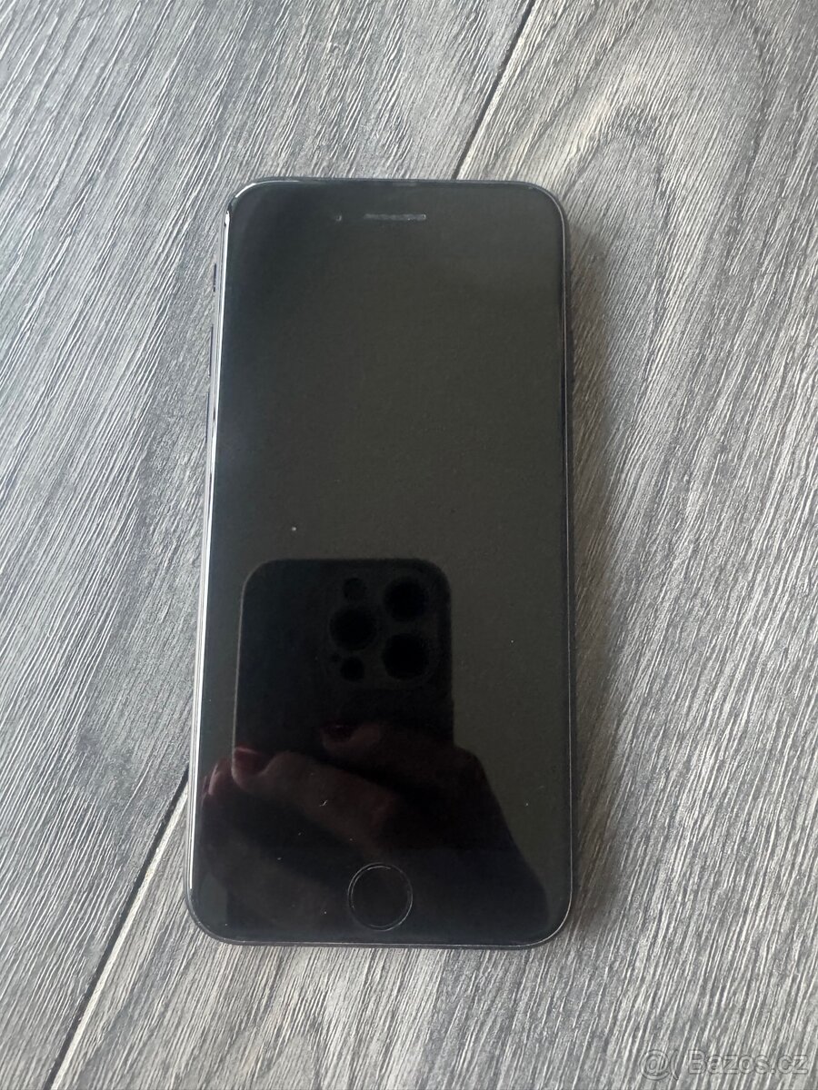 iPhone Se 2020