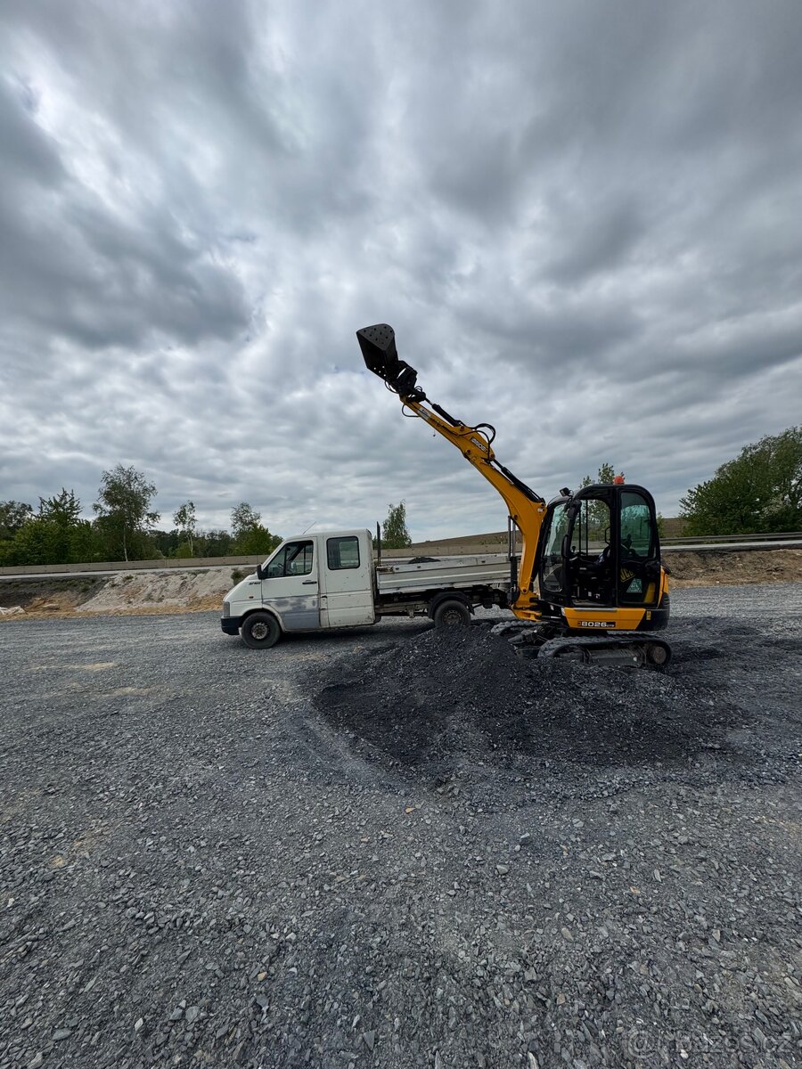 Zemní a výkopové práce minibagrem 2.8t