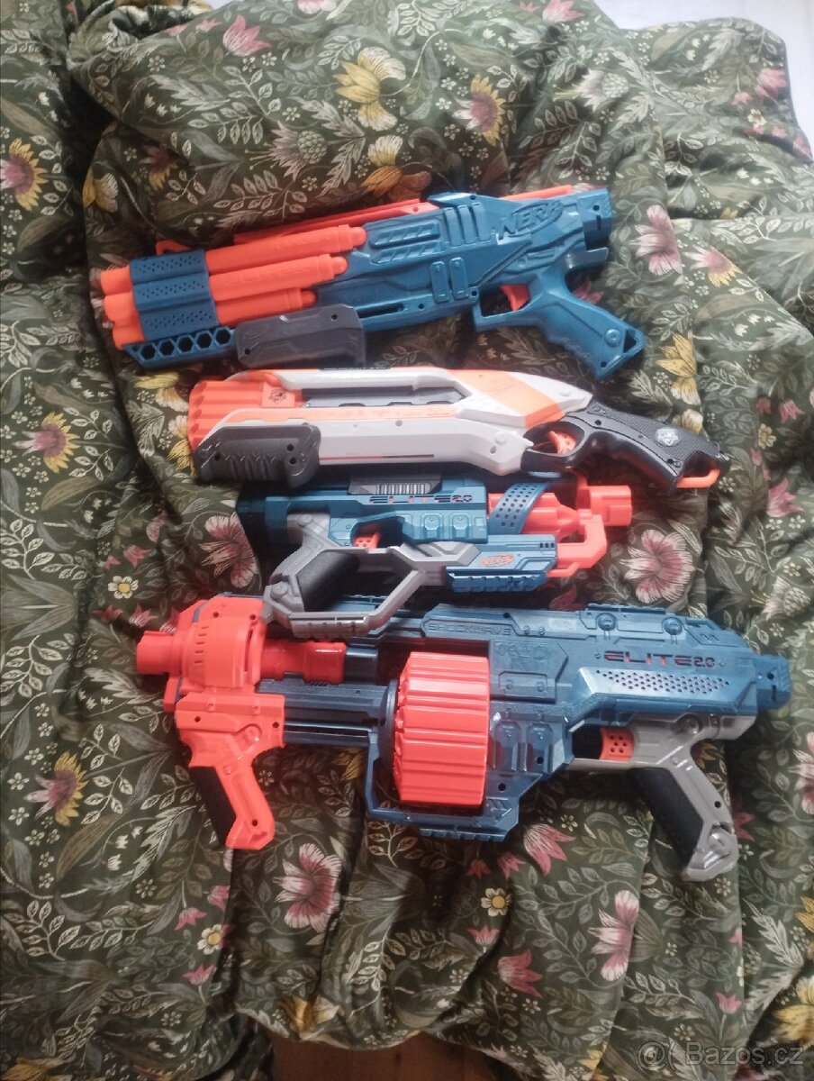 Nerf funkční ,cena za vše dohromady