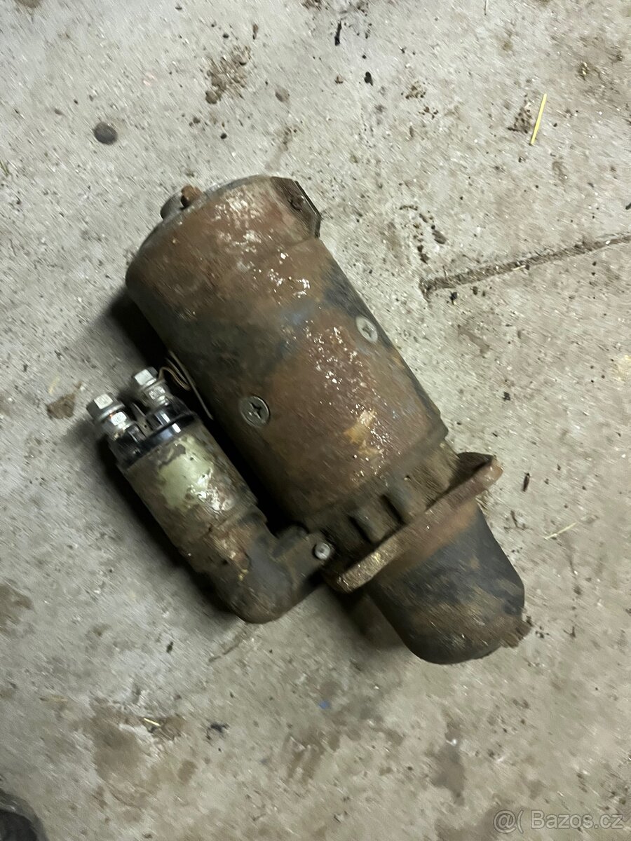 Startér 24V – starší typ (Tatra / Praga / Zetor)