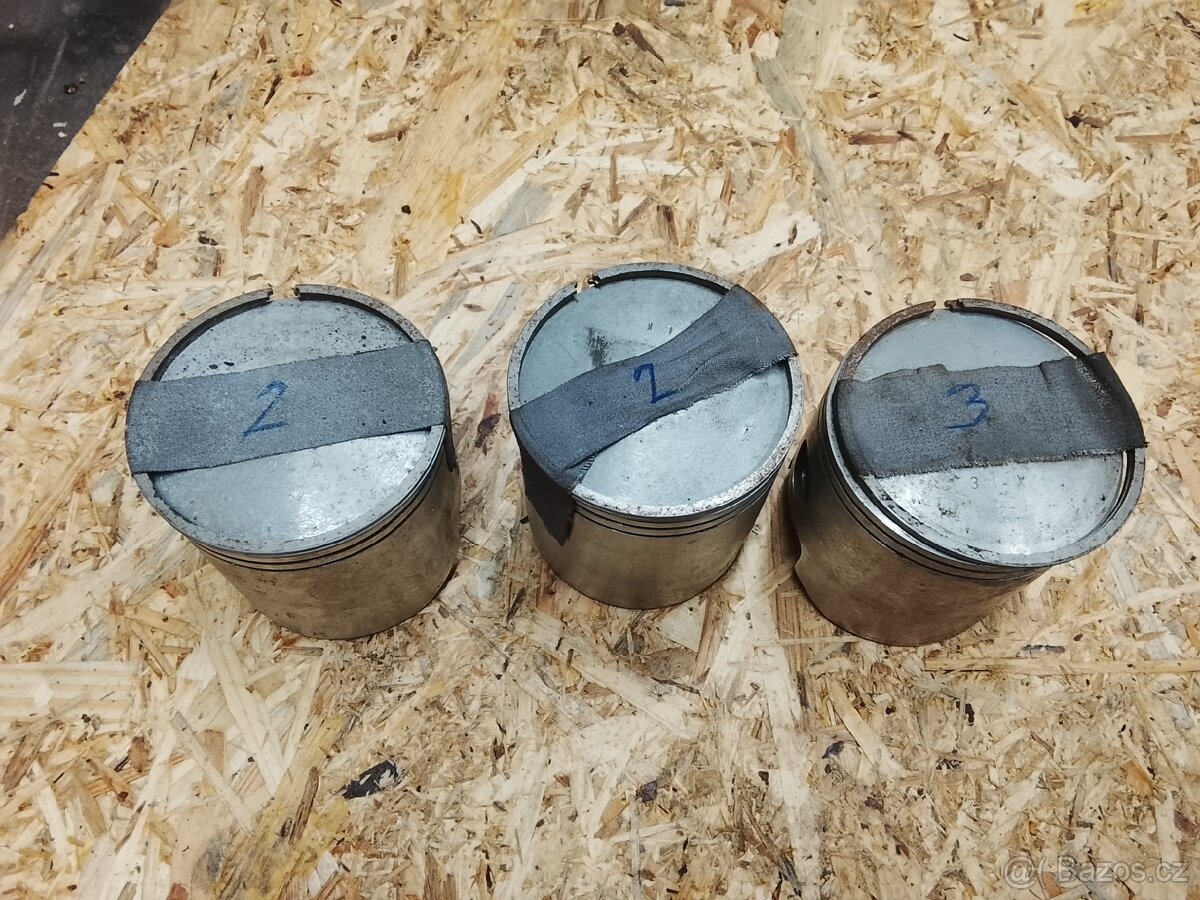 Čz motokros píst 981