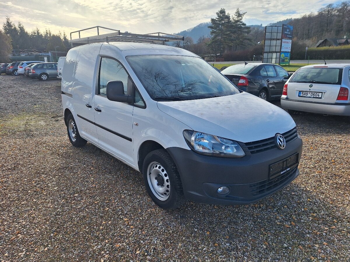 VW Caddy 1.6Tdi rv.2012 zahrádka klima tažné DPH