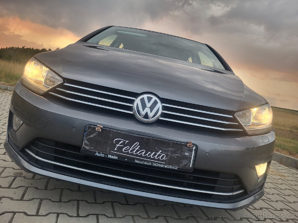 Volkswagen Golf Sportwan benzín