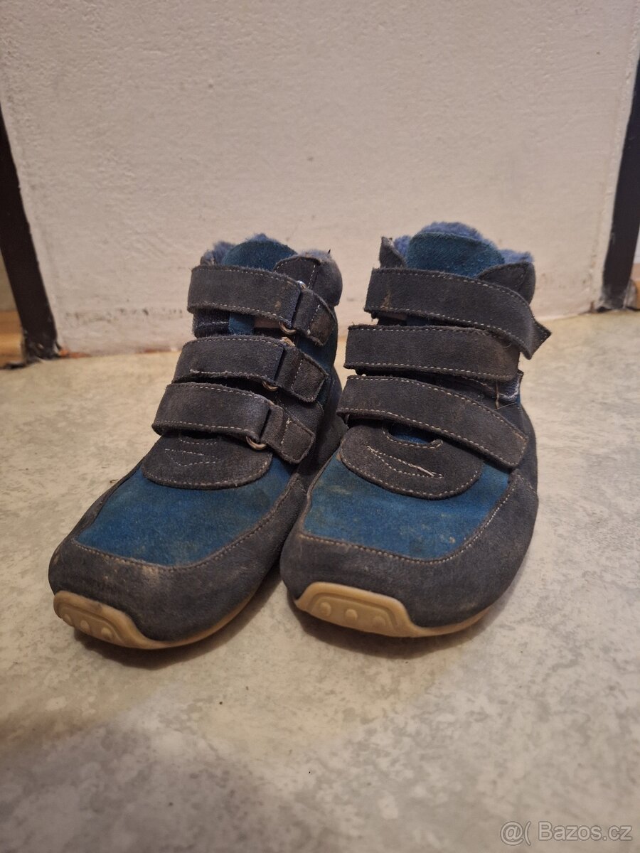 Zimní boty 28
