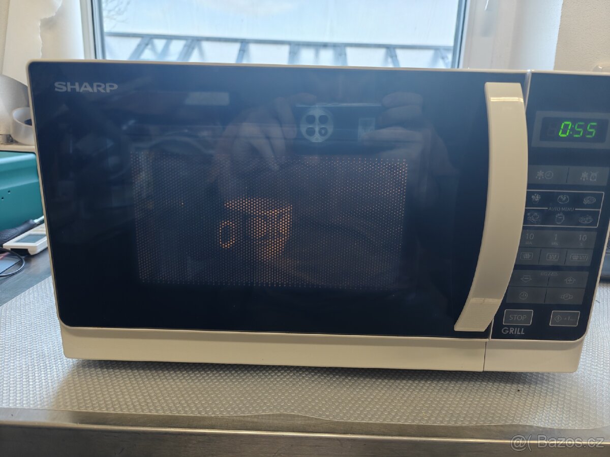 Mikrovlnná trouba Sharp + gril