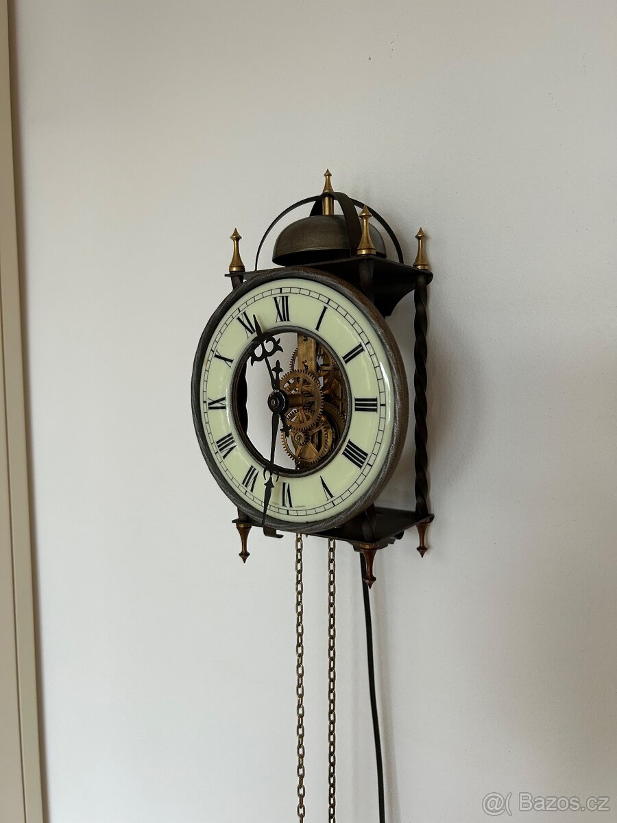 Nastenne hodiny Tempus Fugit