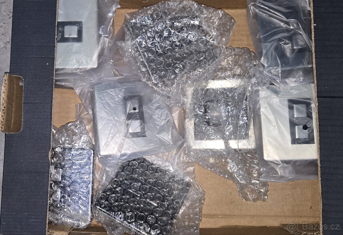 Chytré vypínače na světla