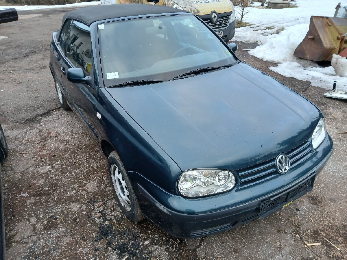 Vw golf 3,3.5, 4 cabrio náhradní díly.