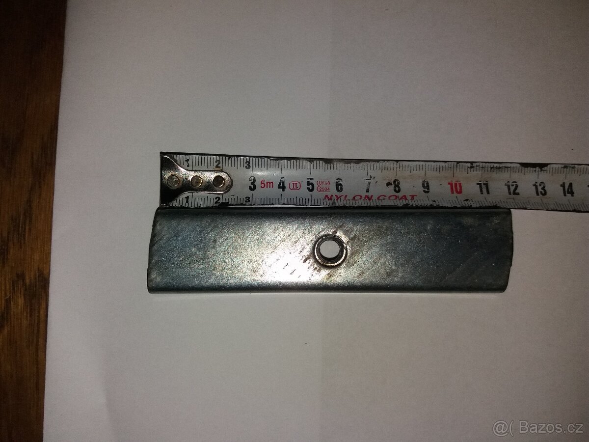 Aretace k odvodnovacím žlabum HAURATON