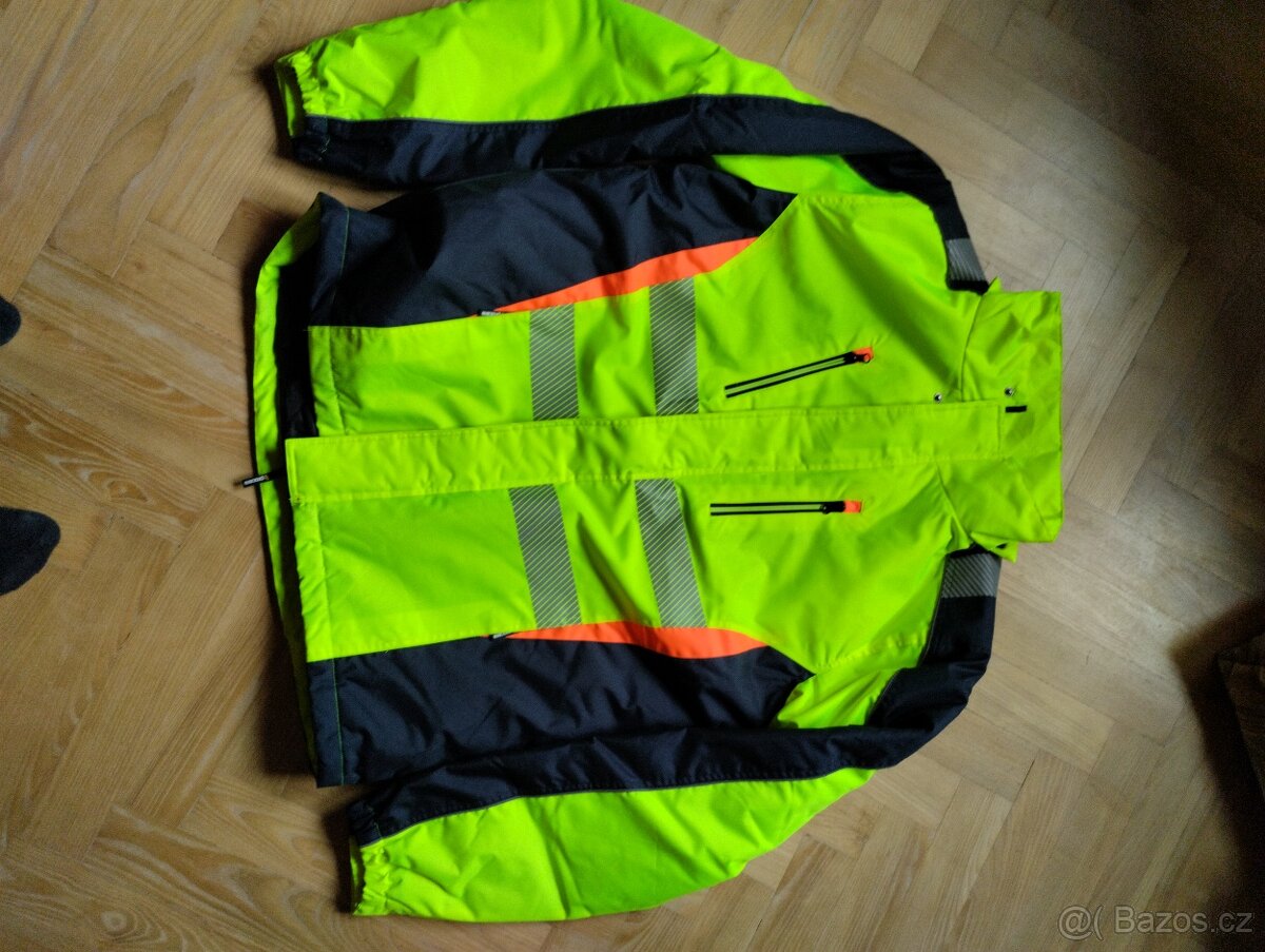 Zimní reflexní bunda
