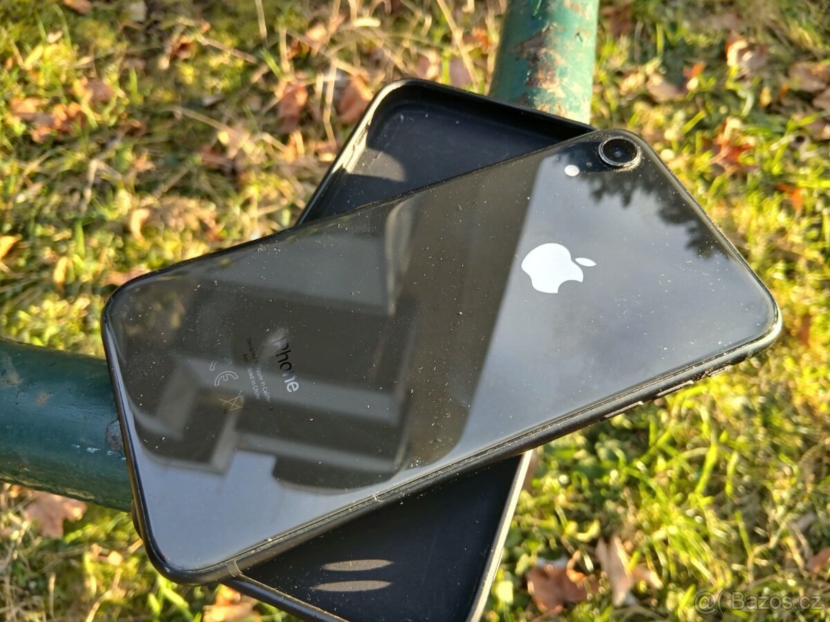 Apple iPhone XR 64GB , nová baterie