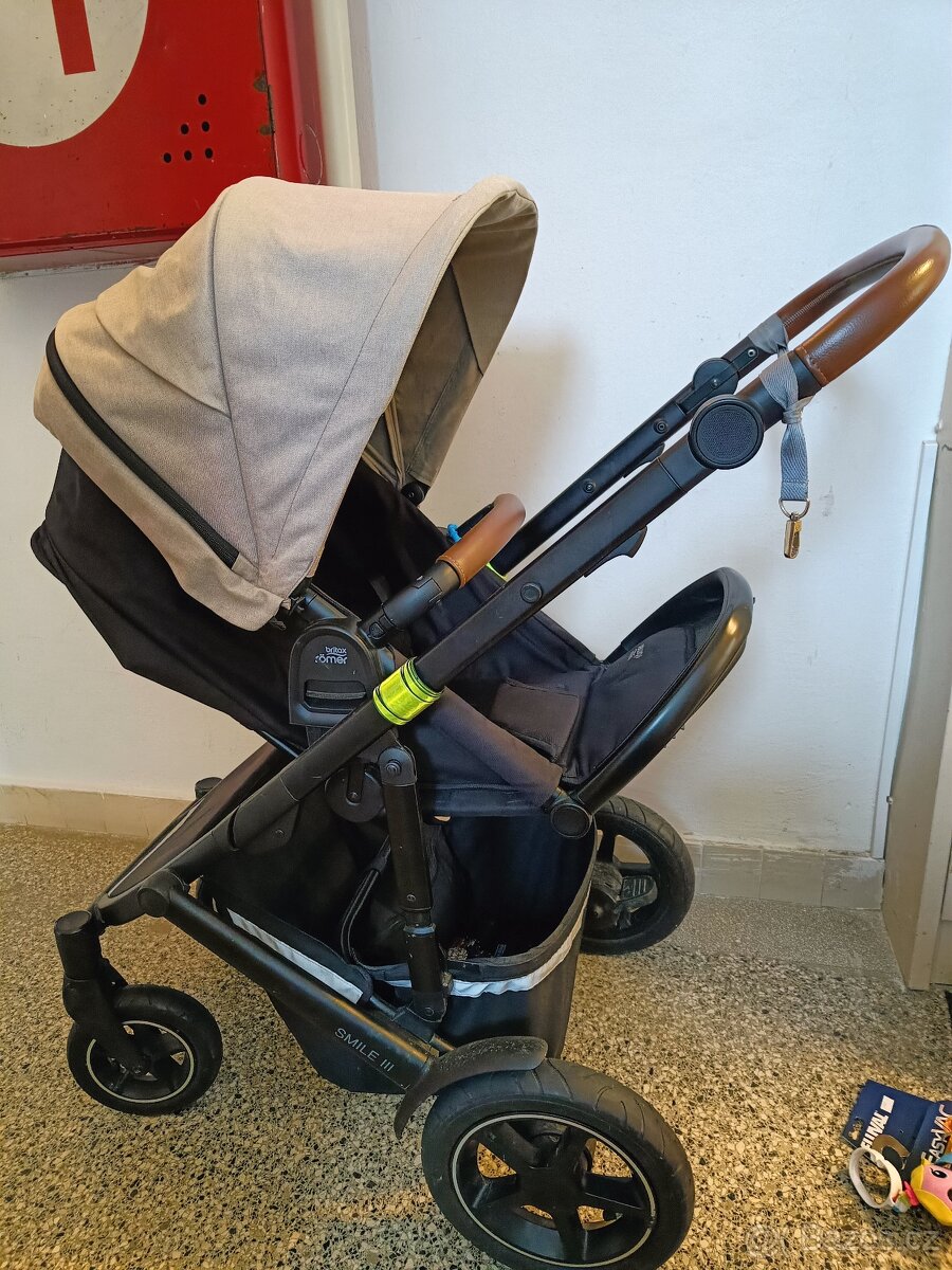Prodám kočárek Britax Römer Smile 3