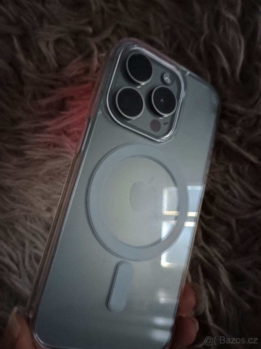 iPhone 15 pro/128 gb