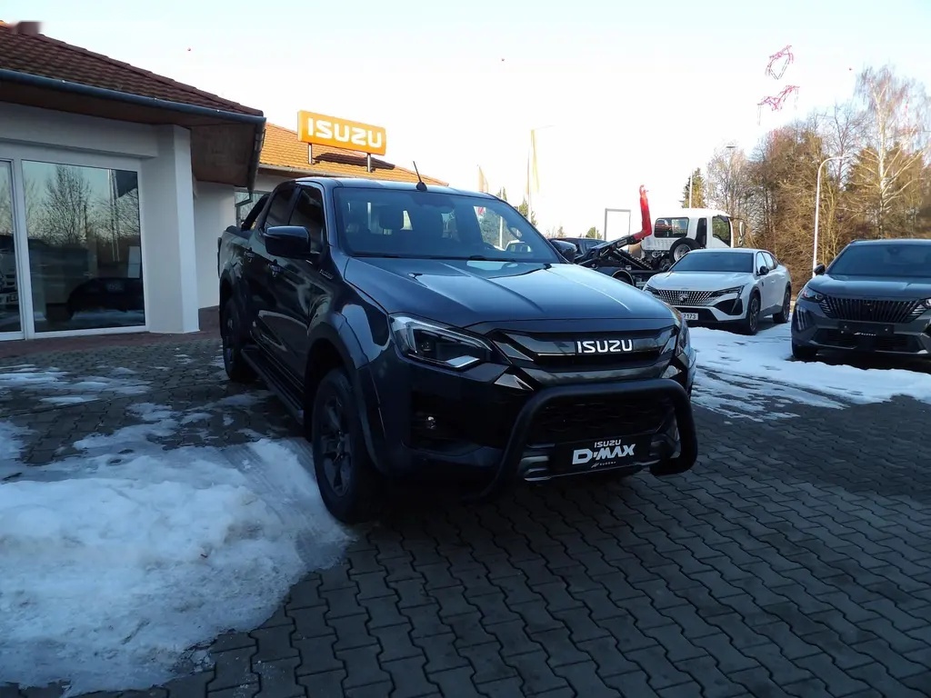 Isuzu D-Max, V-Cross Double Cab 4x4 A/T