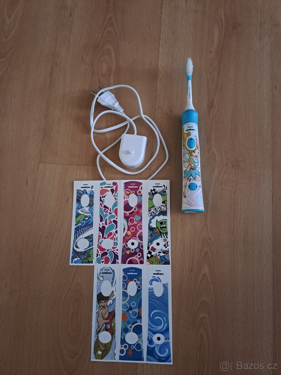 Elektrický zubní kartáček