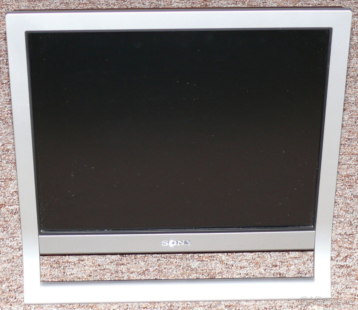 Sony SDM-HS75D LCD monitor 17"