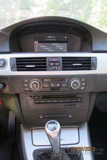 BMW 3, E90-92, navigace, budíky