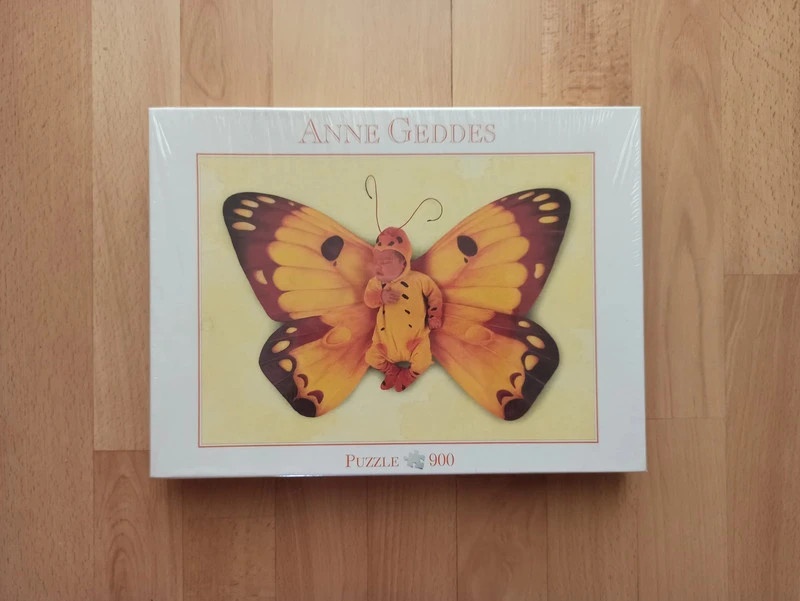 NOVÉ Puzzle Anne Geddes Motýl 900