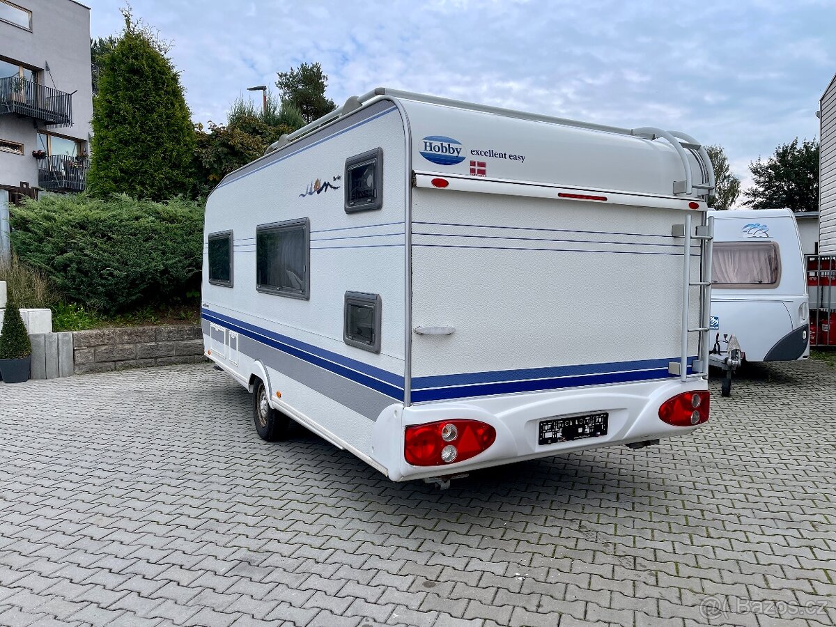 Hobby 500 KMFE palandy - předstan
