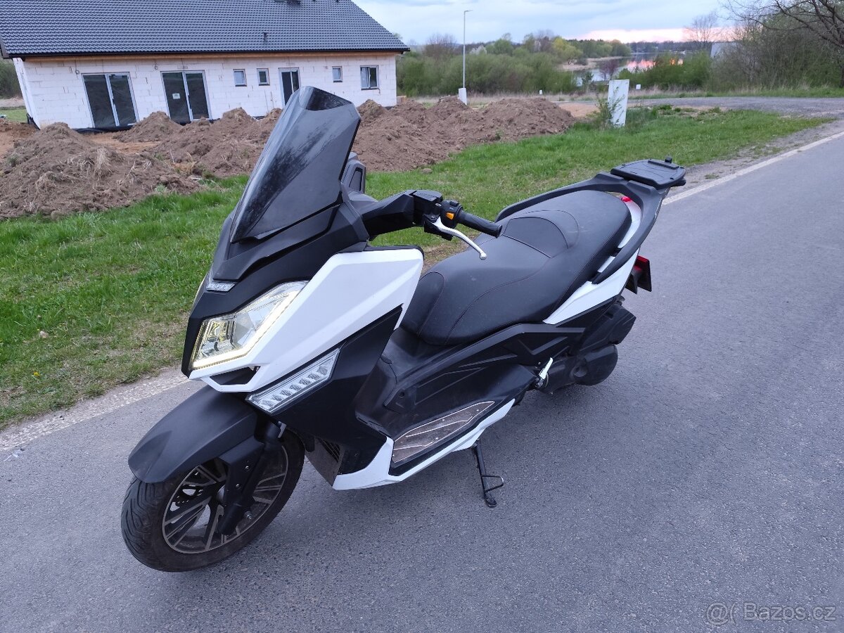 Prodám skútr Taro 125