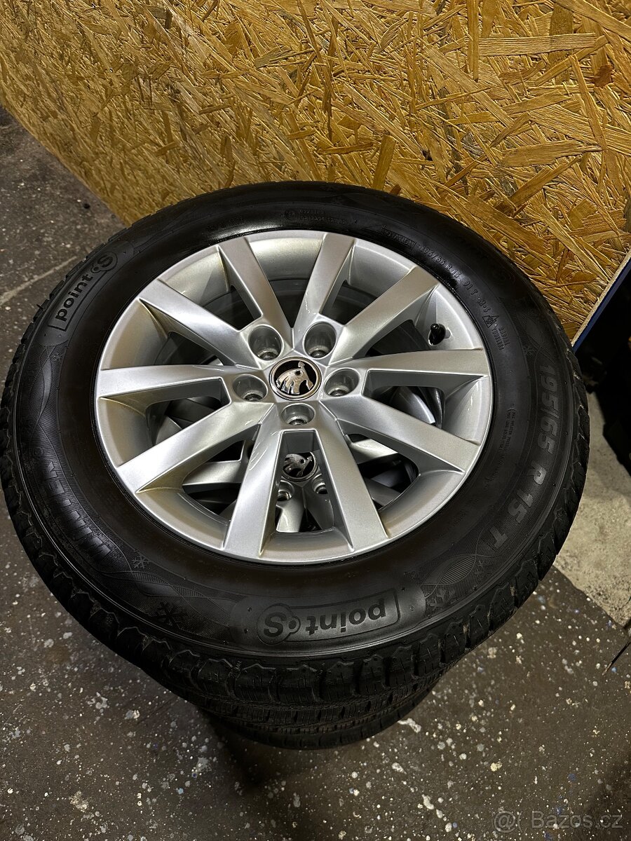 Originál Škoda disky s novými pneu