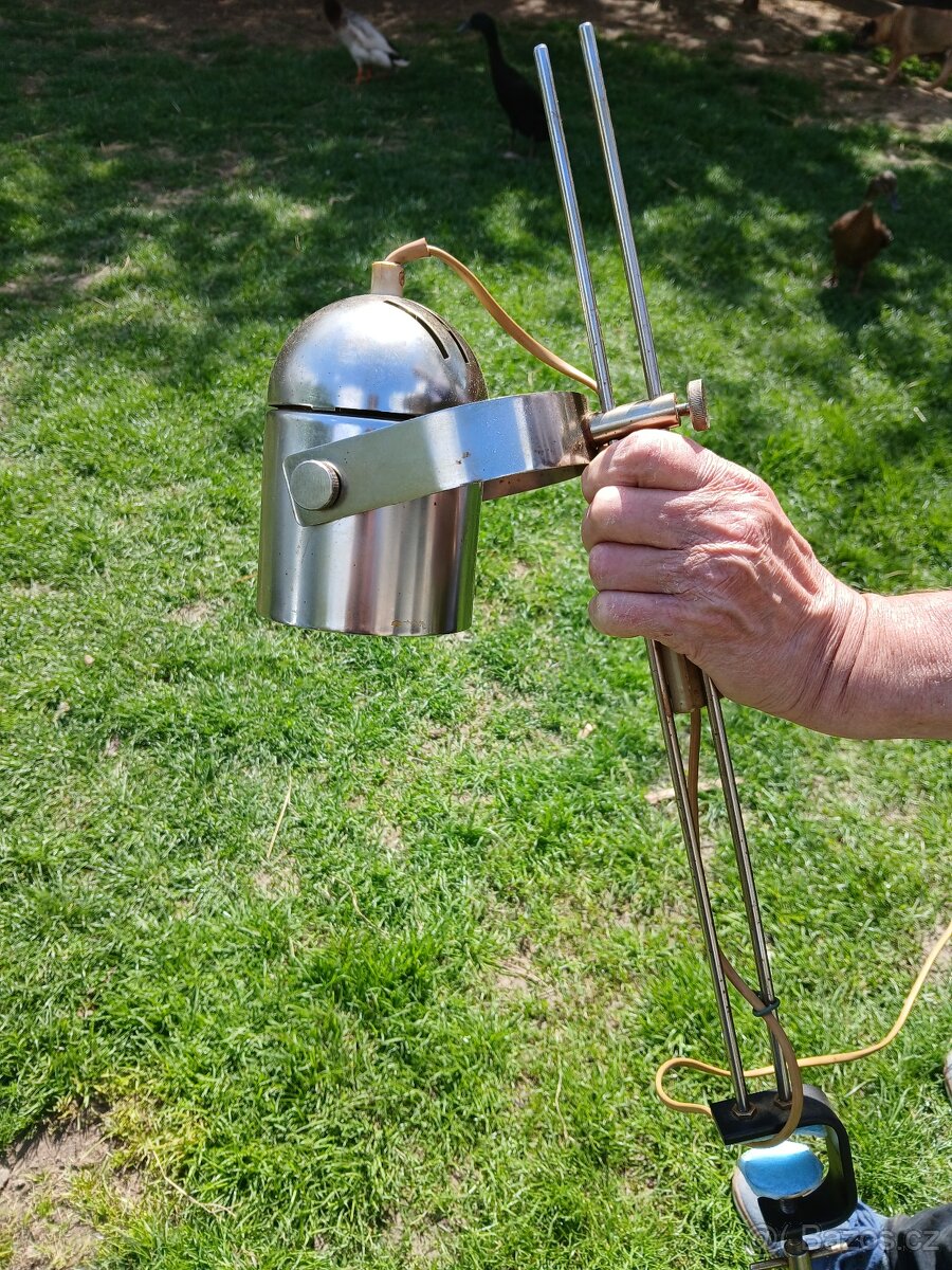 Stolní lampa