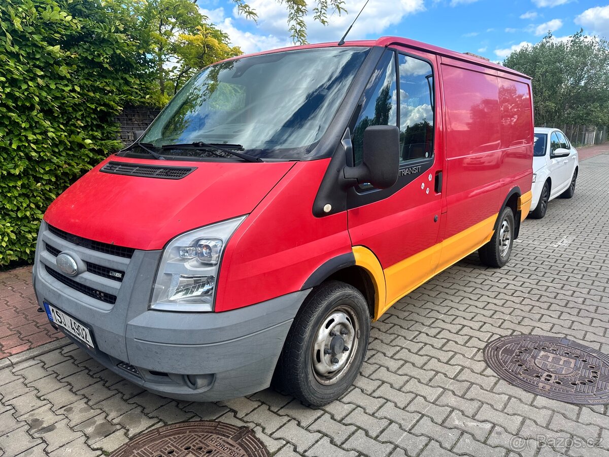 Dodávka Ford Transit - Pronájem