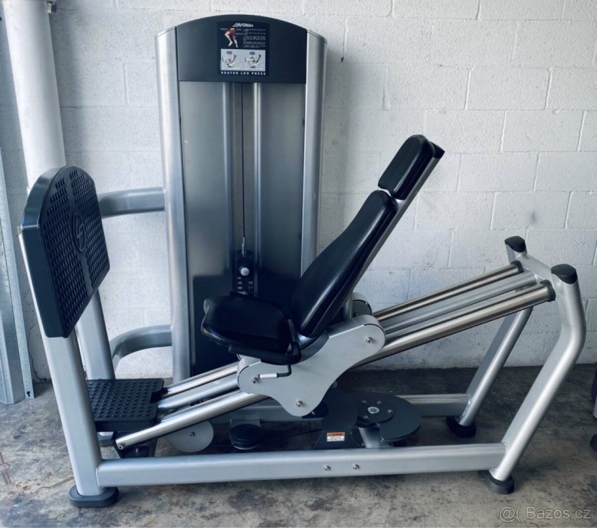 Legpress Life fitness - Signature - Zánovní