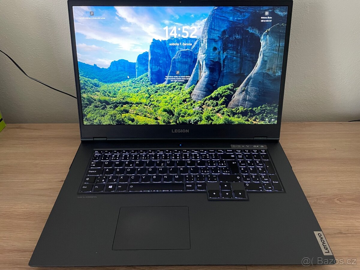 Lenovo Legion 5 - 17IMH05H (RTX 2060+ i7 10750h)