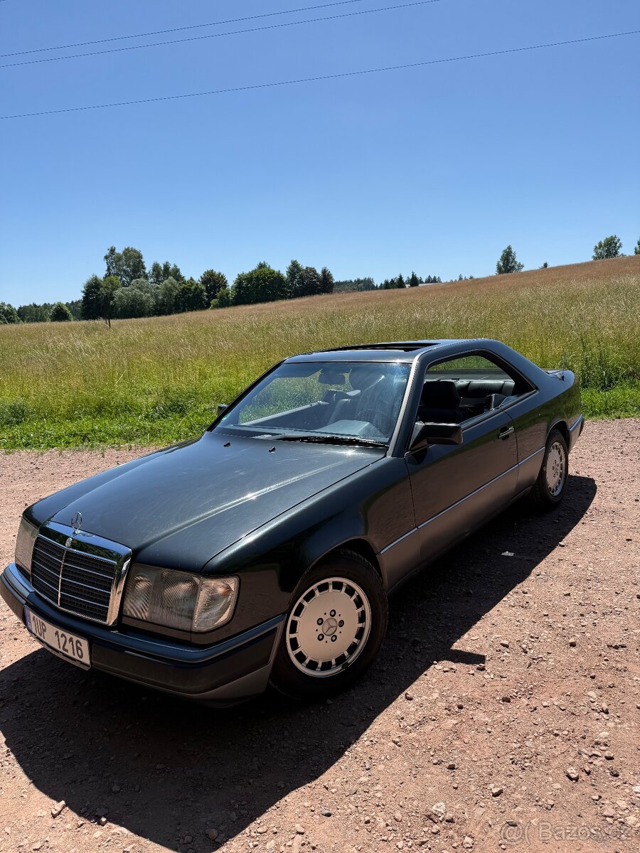 Mercedes Benz 300CE manuál