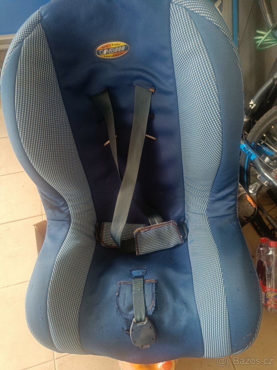 Levná autosedačka