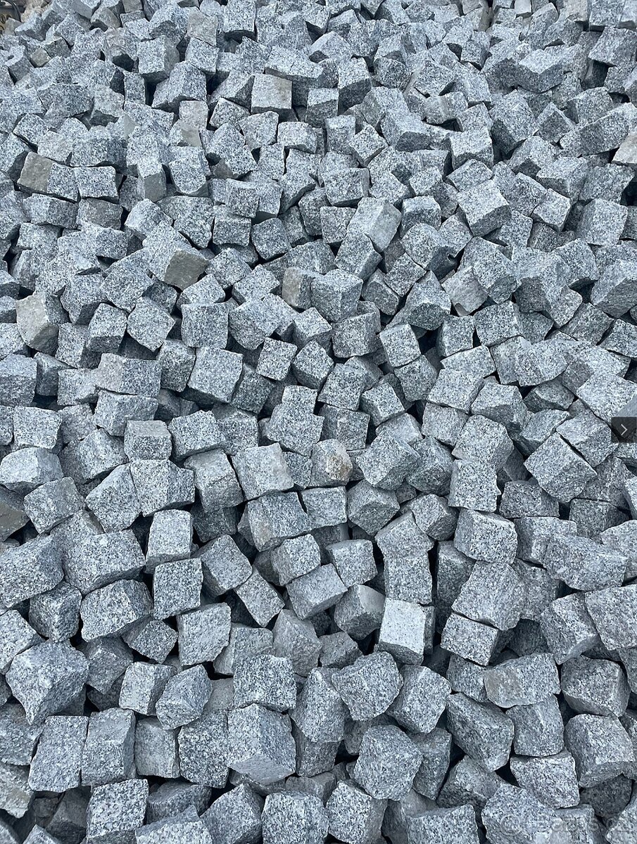 dlažba žulová - žulové kostky, žulové bloky - obrubníky