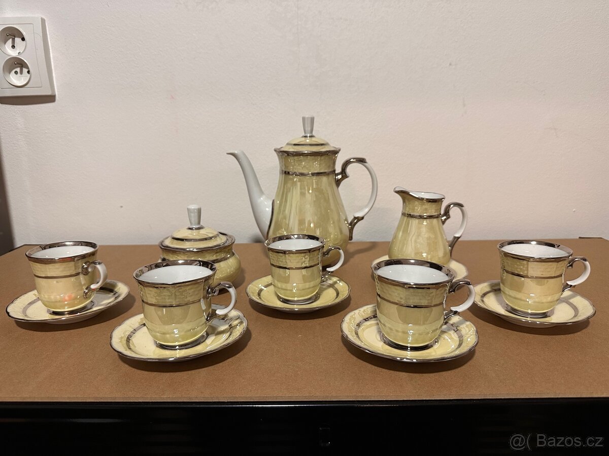 Porcelánový kávový set