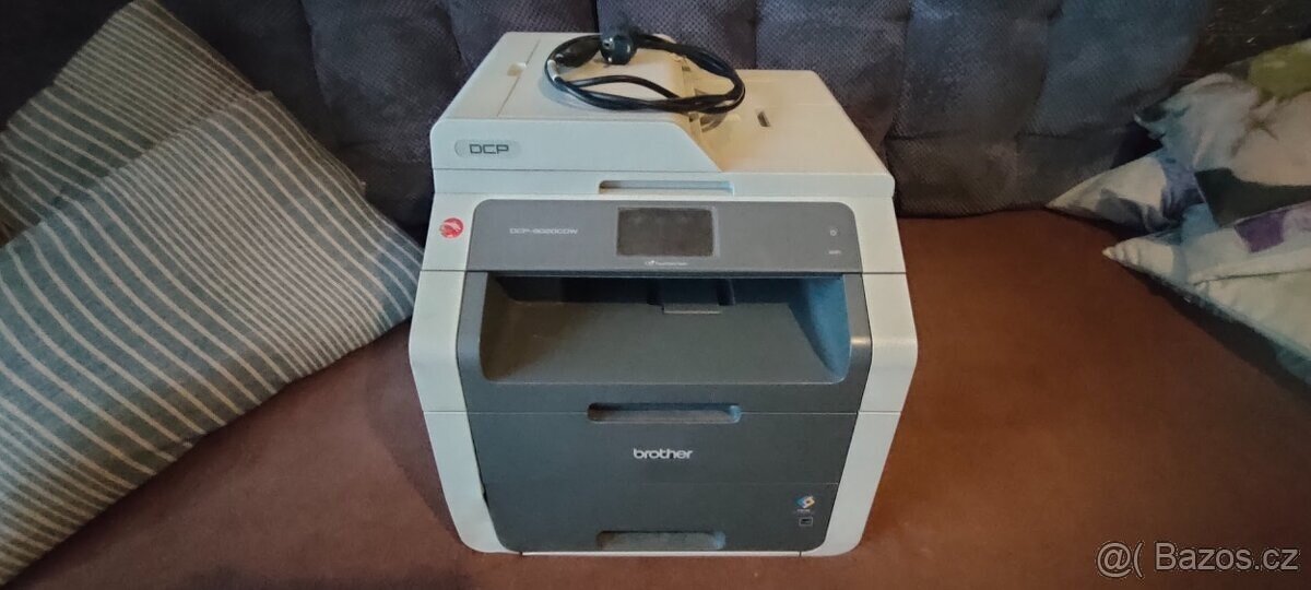 Prodám tiskárnu viz. foto. jede přes wifi,tisk,sken,funkčkní