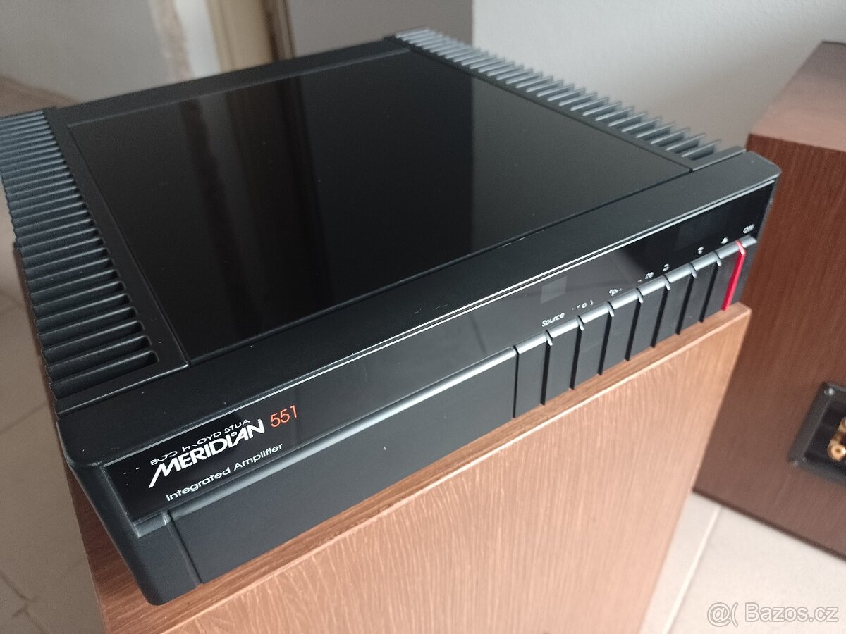 Meridian 551